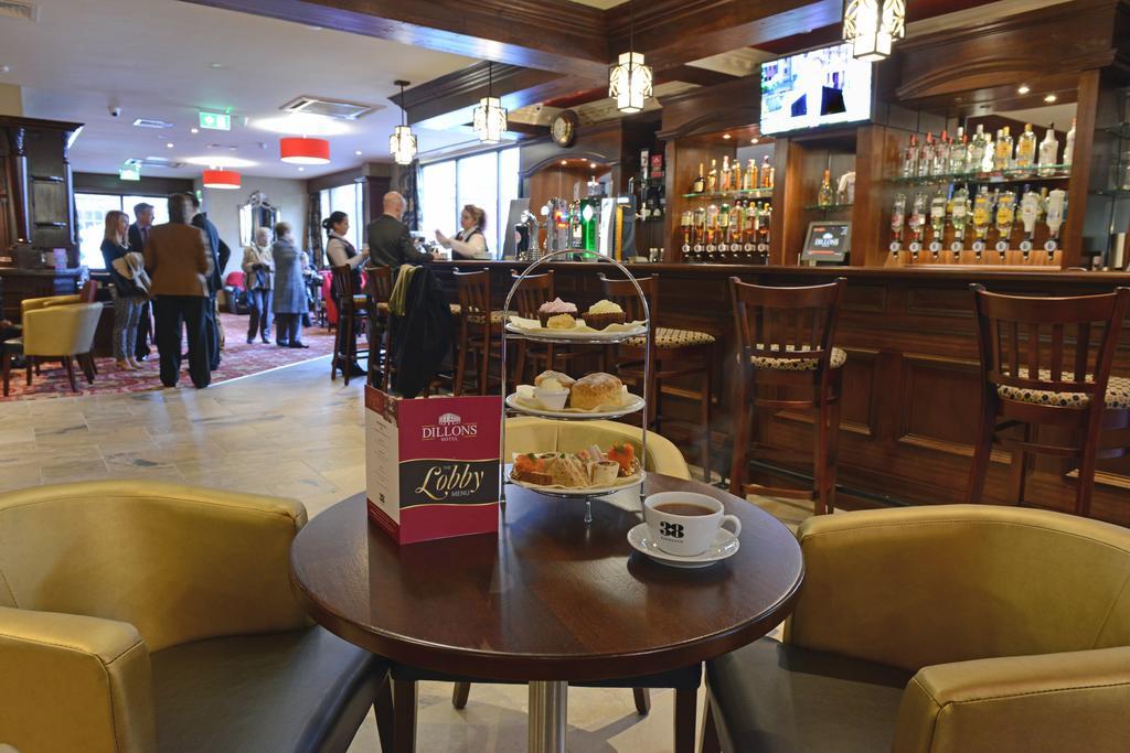 Dillon'S Hotel ليتيركيني المظهر الخارجي الصورة